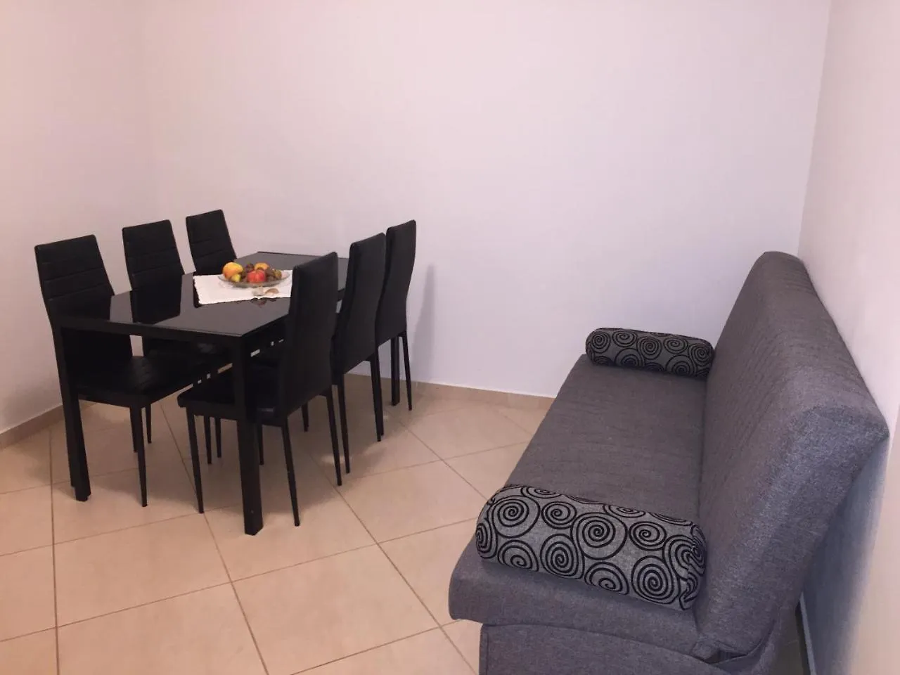 Apartments Adria Pula 0*,